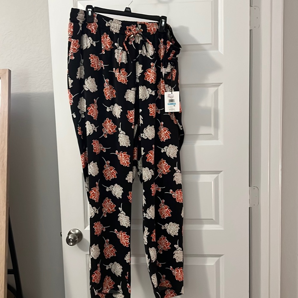 Calvin Klein black dark floral soft pull on pants 20W NWT workwear casual baggy